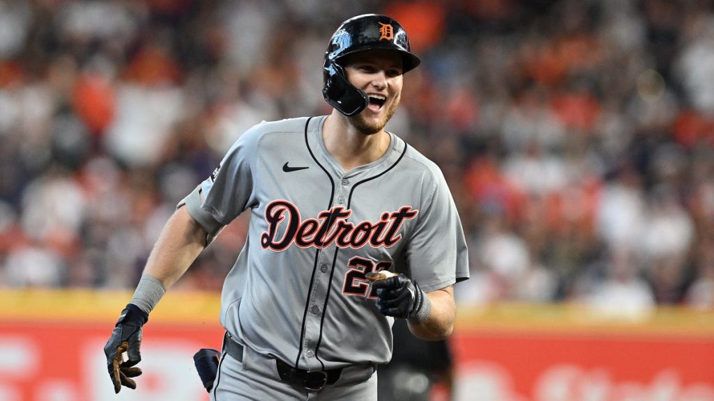75487730007-20241002-rbtigersastros-896.jpg