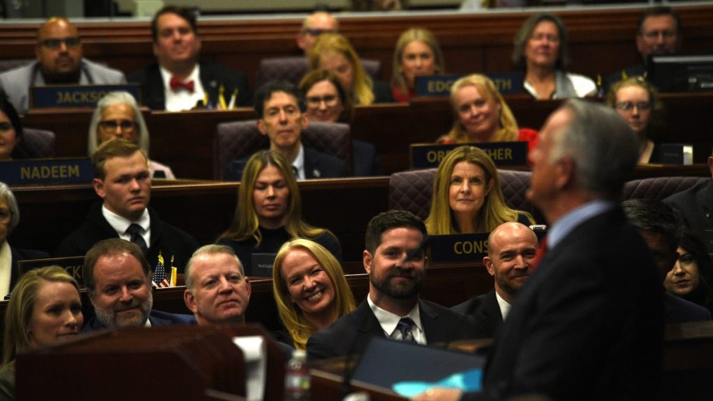 77734146007-ren-state-of-state-2025-46.JPG