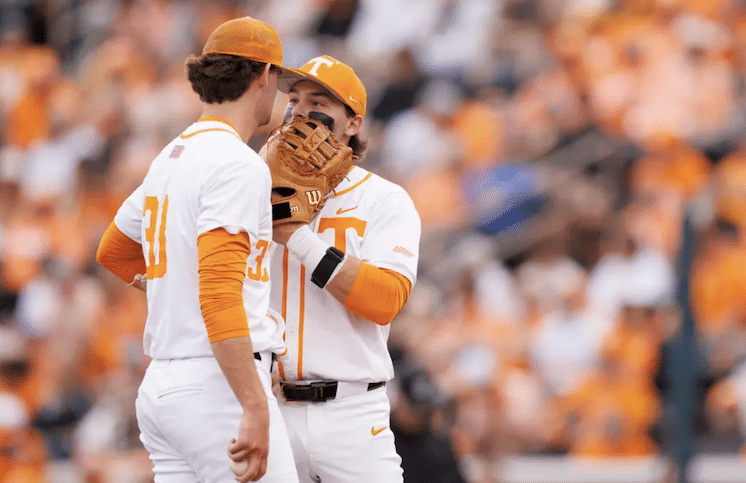 AJ-Russell-and-Andrew-Fischer-—-Tennessee-Baseball.png