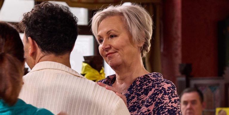 coronation-street-eileen-jason-grimshaw-682354dd8a05b.jpg