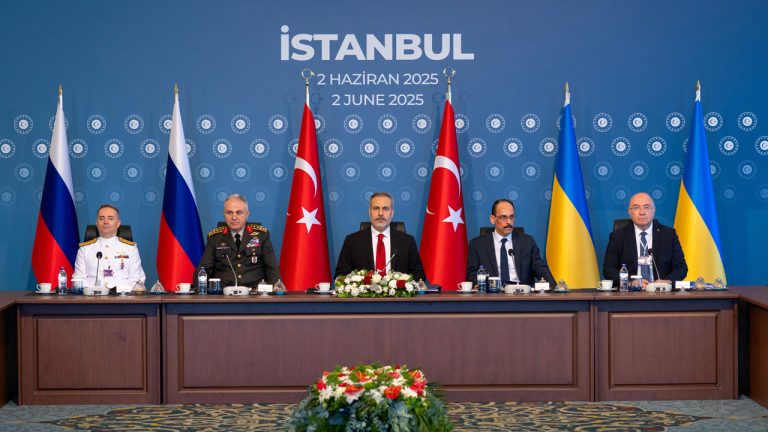 ©-GettyImages-2218245106_Ukraine_Russia_CROP_8e5e93.jpg